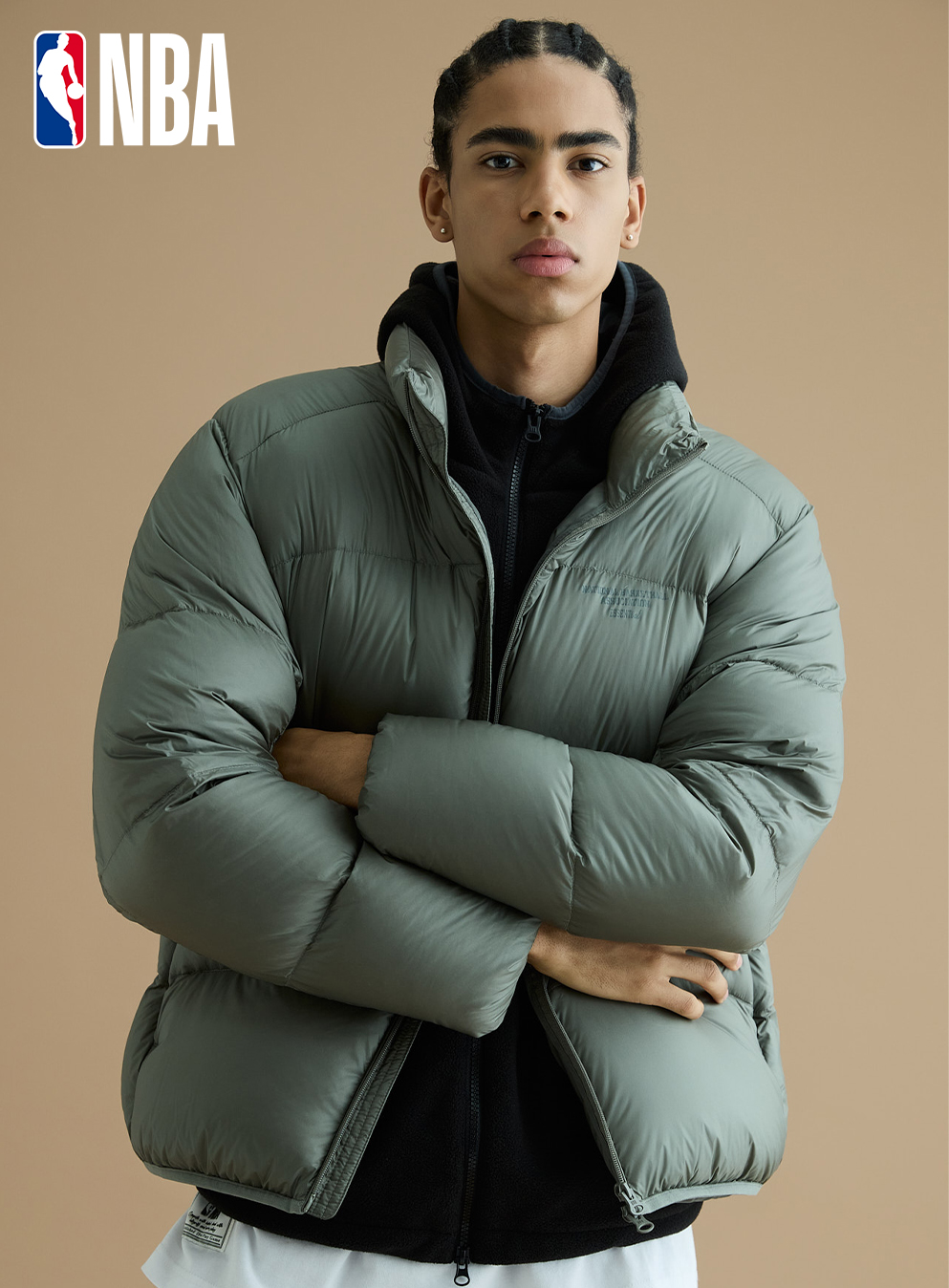 NBA~뉴발란스, 디자인+기능성 갖춘 다양한 '숏패딩' 라인업 부상  913-Image